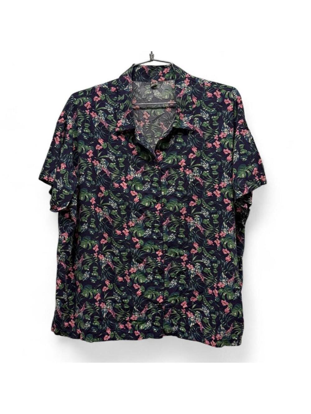 Uniqlo Button Up Shirt